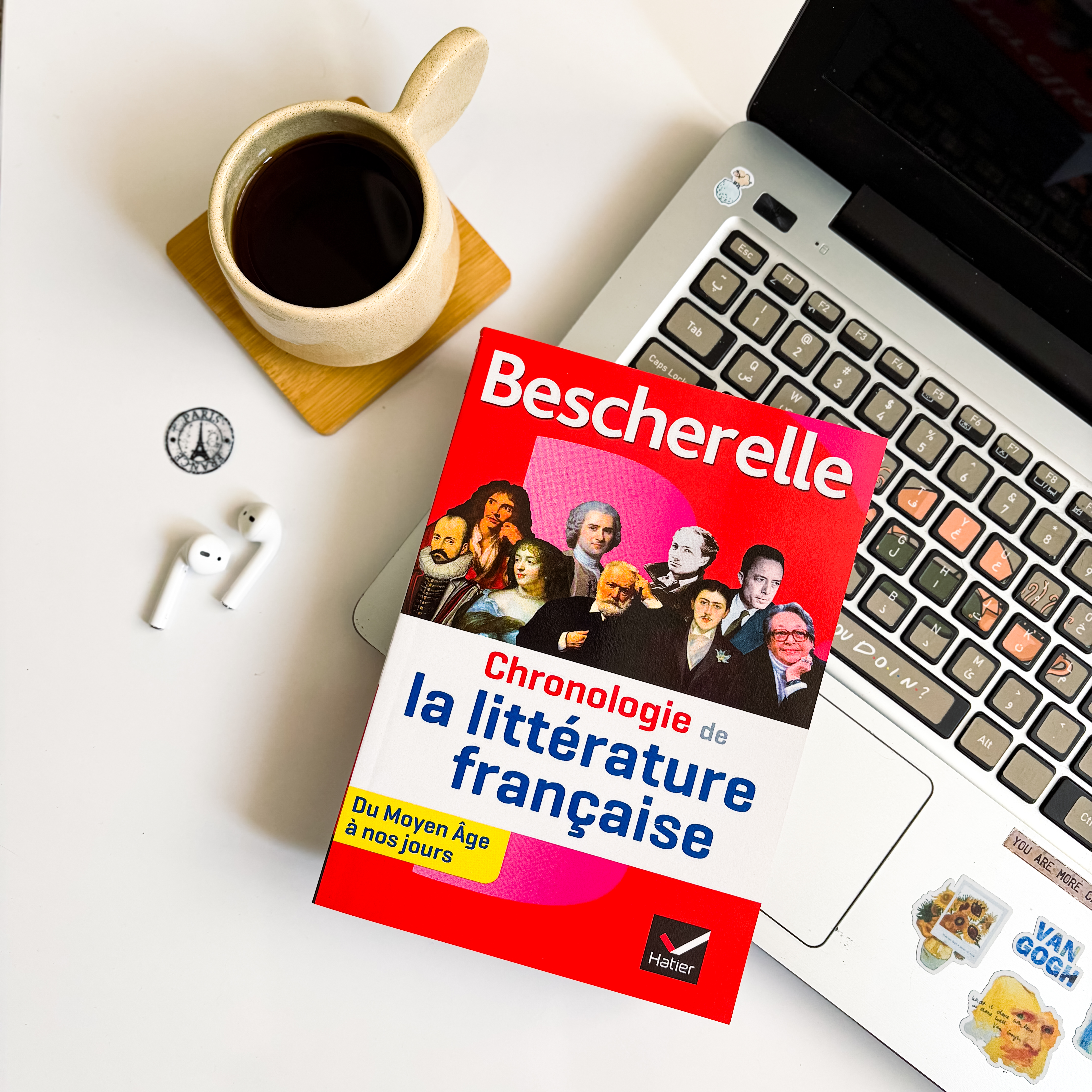 کتاب تاریخ ادبیات فرانسه Bescherelle Chronologie de la litterature française