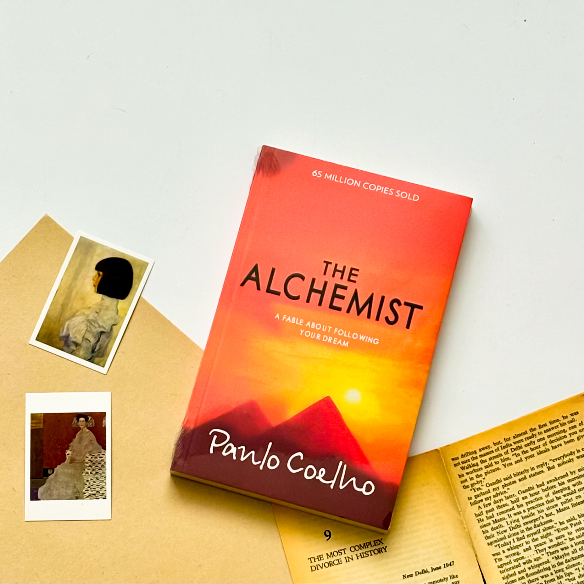 رمان انگلیسی «The Alchemist» اثر پائولو کوئلیو